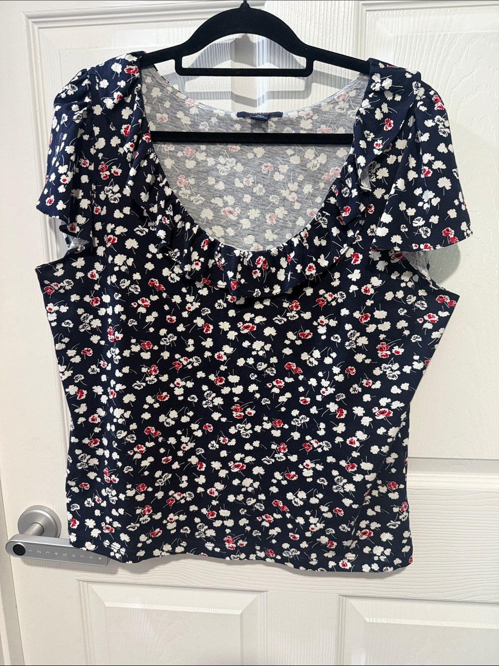 Chap’s Women’s Navy Floral Ruffle Neck Sleeveless Top